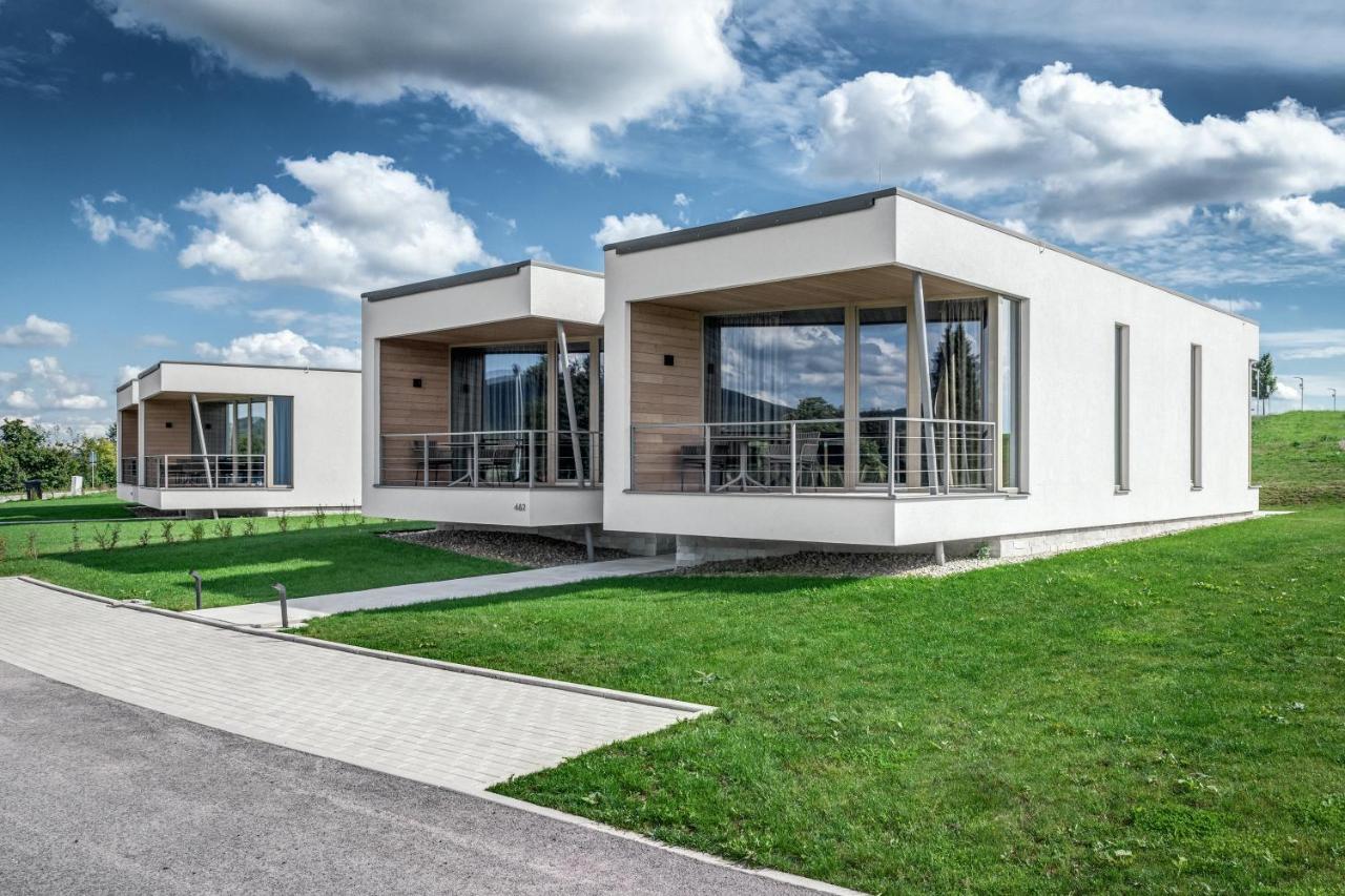 Apartmany Hradecek Mladé Buky Exterior photo