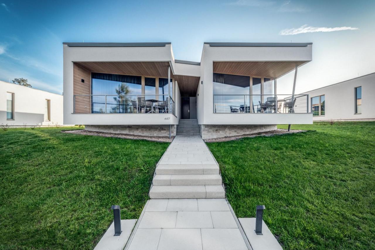 Apartmany Hradecek Mladé Buky Exterior photo