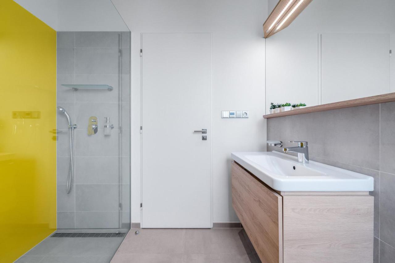 Apartmany Hradecek Mladé Buky Exterior photo